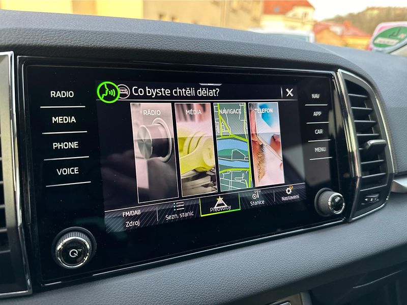 Škoda Karoq Tour 2.0 TDI 85 kW DSG - fotka 21 z 21