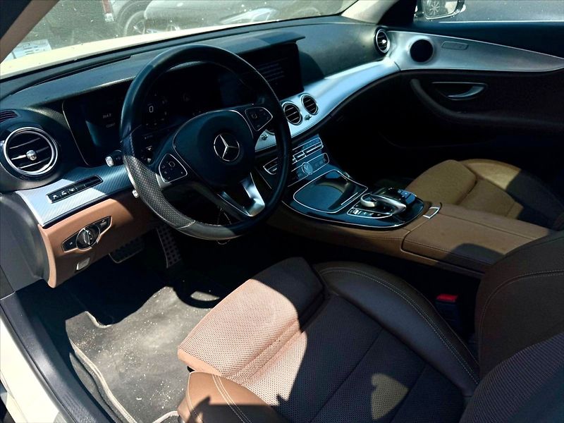 Mercedes-Benz Třídy E 2,0 4Matic Auto All-Terrain od - fotka 9 z 25