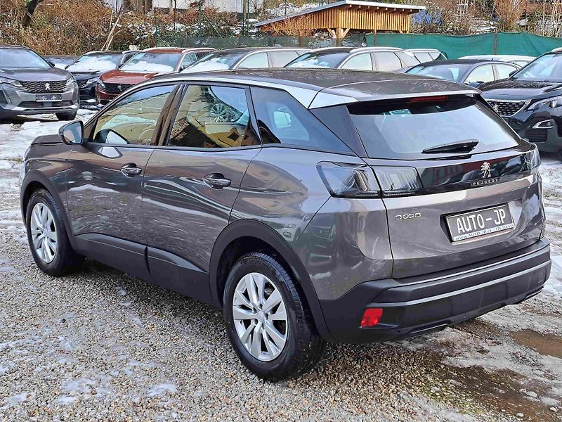 Peugeot 3008 (2021) 1,2 PT  EAT8  LED  kamera NAVI - fotka 6 z 23