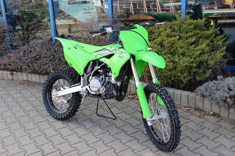 Kawasaki KX 85-II (2026) L 2026 - fotka 1 z 7