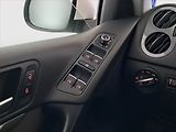 Volkswagen Tiguan (2013) 2.0 TDI, 4X4, Serv.kniha - náhled 16