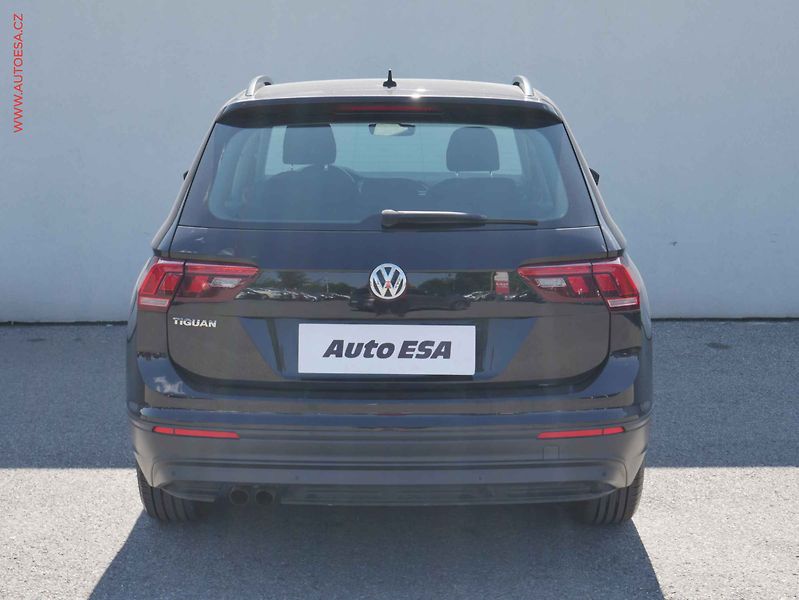 Volkswagen Tiguan (2018) 1.4 TSi, LED, navi, AC - fotka 5 z 15