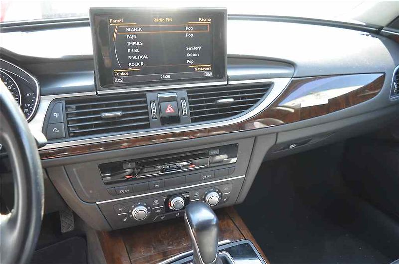 Audi A6 (2016) AVANT 3,0 TFSI QUATTRO - fotka 13 z 22