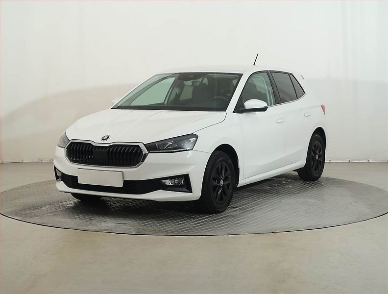 Škoda Fabia (2023) Style 1.0 TSI, ČR,1.maj - fotka 2 z 15