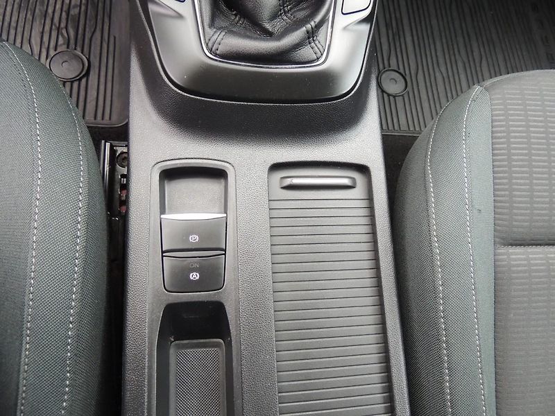 Ford Focus (2019) Combi 1.0i,92kw,ČR,1.majitel - fotka 29 z 49