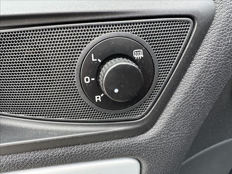 Škoda Octavia 1,8 TSI klima 1.maj. původ ČR - fotka 23 z 50