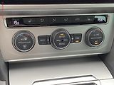 Volkswagen Passat (2018) 2.0 TDi, Comfortline, DSG - náhled 17