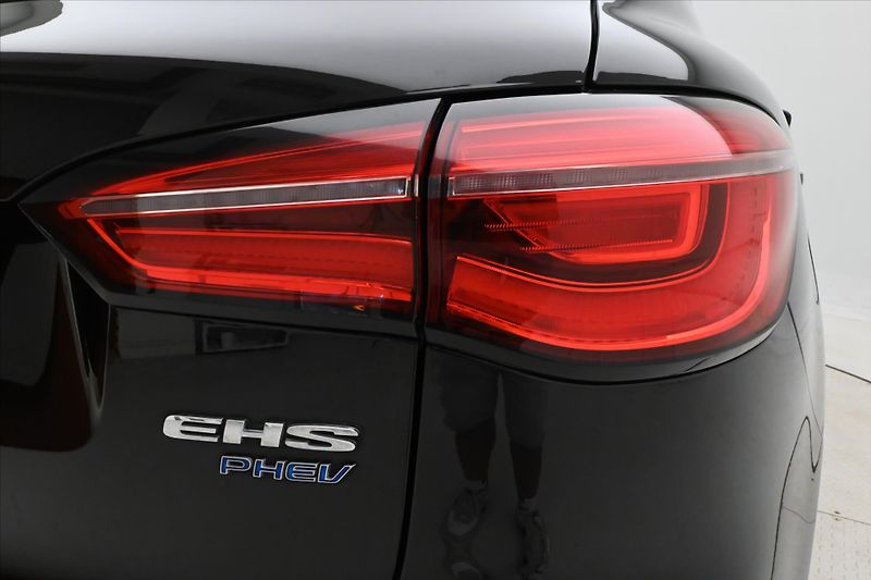 MG EHS 1,5 TGI PHEV 119kW AT Luxury Z - fotka 31 z 32