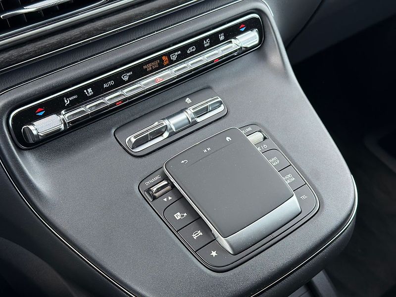 Mercedes-Benz Třídy V V 300d Avantgarde L 4M - fotka 33 z 37