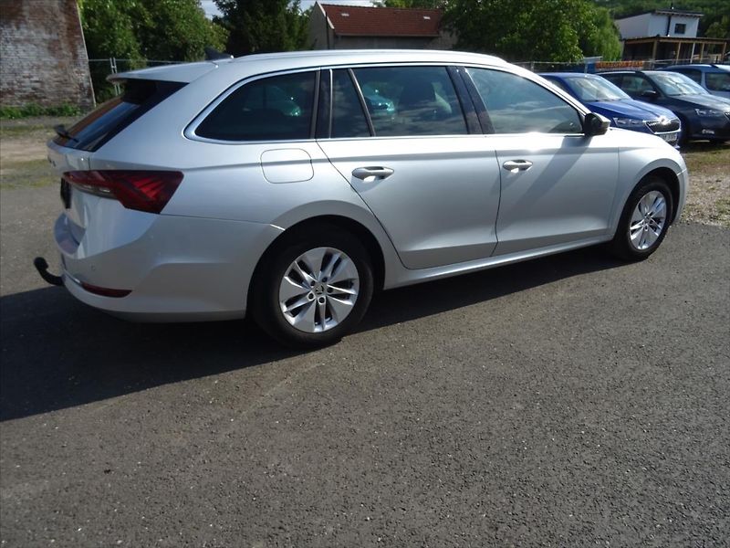 Škoda Octavia 1,0 TSi 81 kW Business - fotka 10 z 29