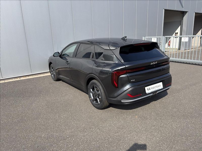 Kia K4 (2026) 1,0   T-GDI 7DCT EXCLUSIVE - fotka 8 z 19