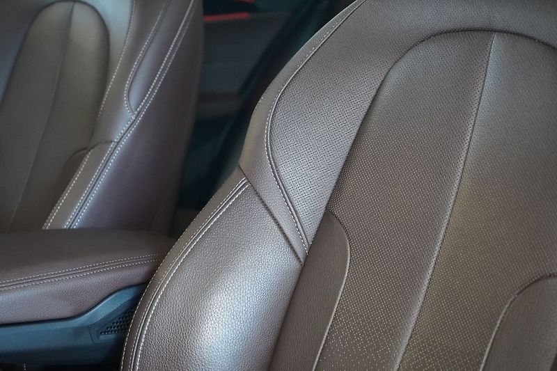 BMW X2 20i xD, M Sport X, Pano, HUD - fotka 20 z 43
