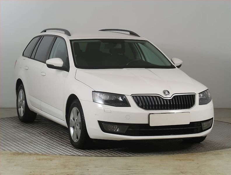 Škoda Octavia (2015) 1.6 TDI, Bi-Xenony, Tempomat - fotografie inzerátu