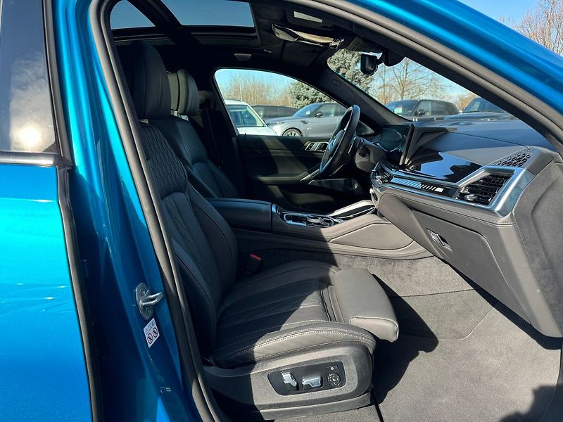 BMW X6 M60i xDrive TOP - fotka 20 z 31