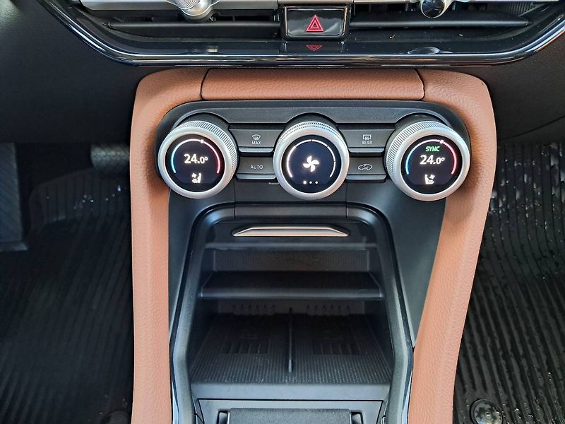 Škoda Kodiaq (2026) EXCLUSIVE Selection 2.0 TDI / - fotka 17 z 34