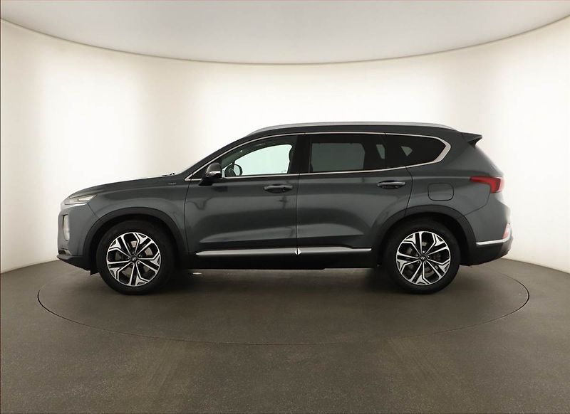 Hyundai Santa Fe (2020) 2.2 CRDi - fotka 3 z 19