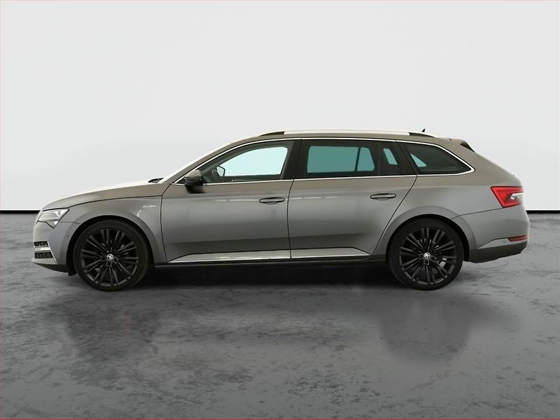 Škoda Superb (2022) Laurin&Klement 2.0 TDI - fotka 3 z 20