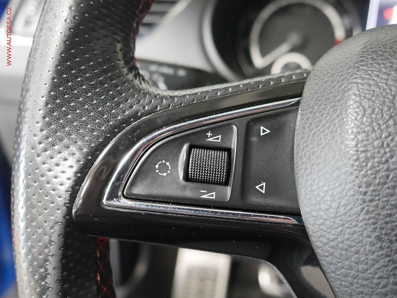 Škoda Octavia (2013) 2.0 TSI, 2.maj,ČR, Navi - fotka 19 z 24