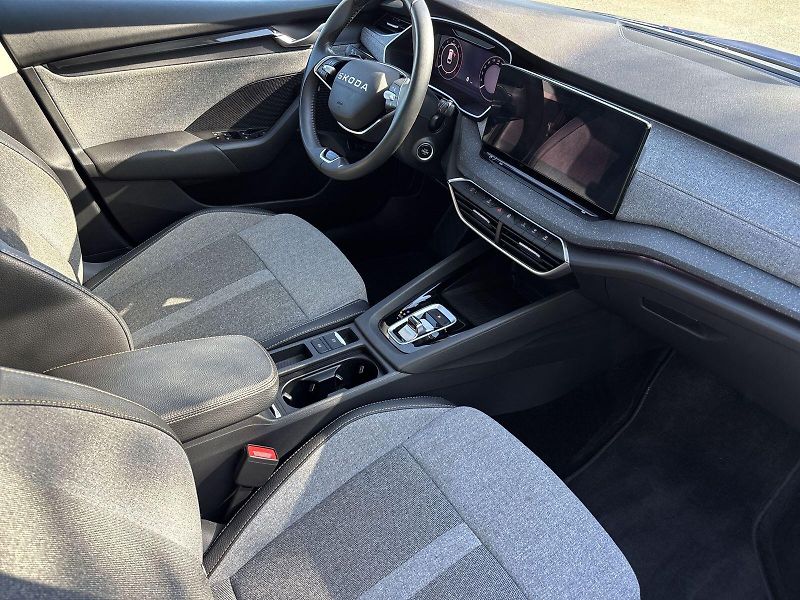 Škoda Octavia (2025) Combi 2.0 TDI DSG Top Selectio - fotka 10 z 35