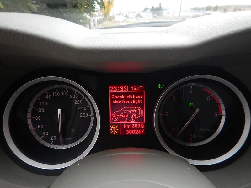 Alfa Romeo 159 1.9 Jtd 110 kw - fotka 10 z 13