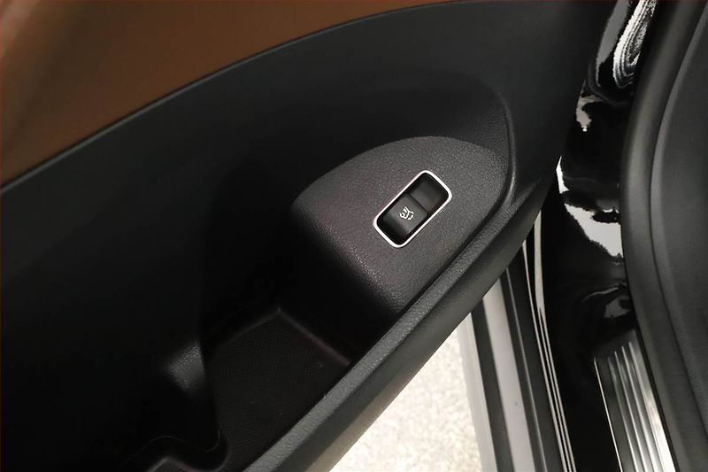 Mercedes-Benz GLS (2025) 350 d 4MATIC, Automat - fotka 11 z 21