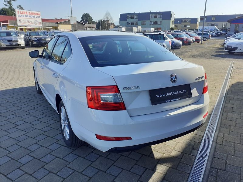 Škoda Octavia (2016) 1.2 TSi ČR 63kW - fotka 5 z 23