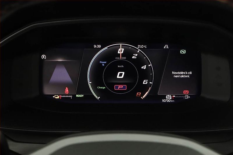 Cupra Formentor (2023) 1.4 e-Hybrid - fotka 8 z 28