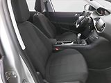 Peugeot 308 (2016) 1.2 e-THP, ČR,1.maj - náhled 7