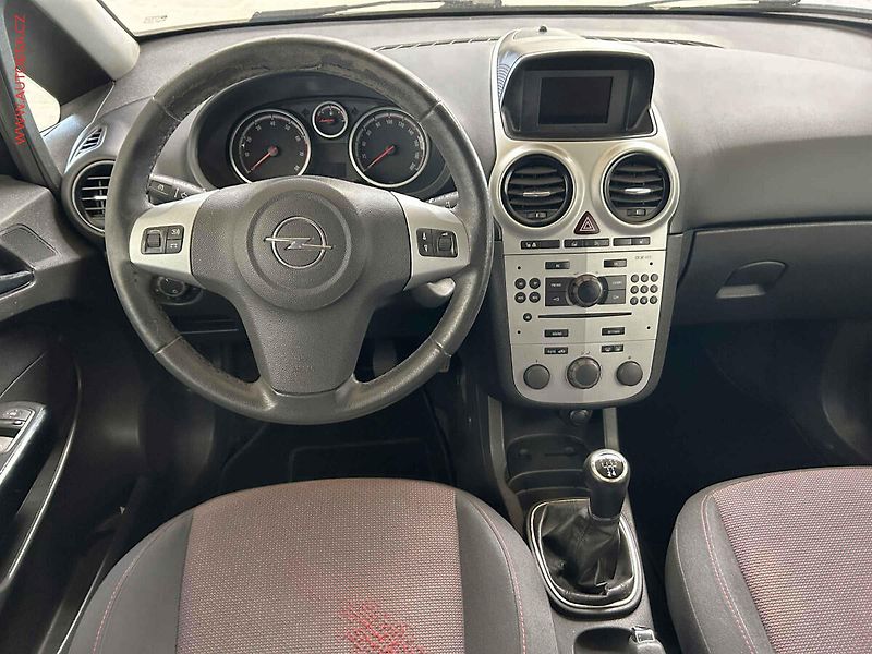 Opel Corsa (2007) 1.2i, 1.maj, Tempomat - fotka 8 z 14