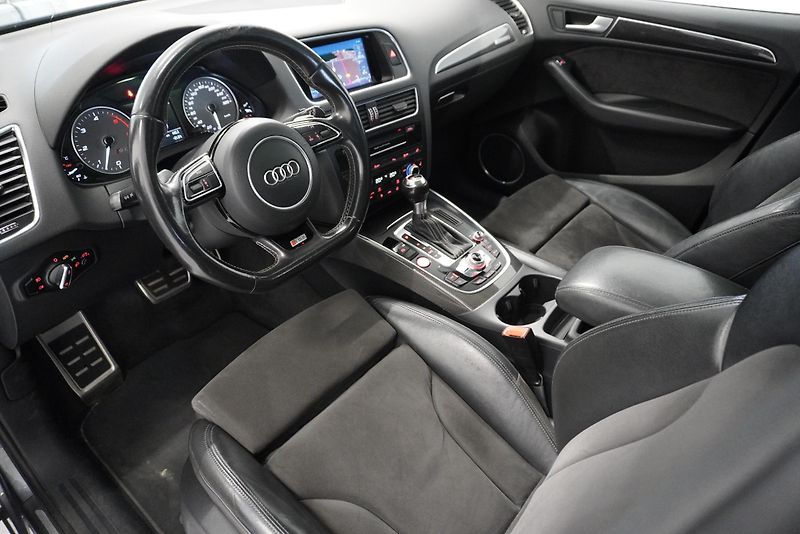 Audi SQ5 3.0 TDi 240 kW COMPETITION 4x4 - fotka 18 z 44