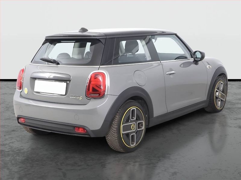 Mini Ostatní (2020) Cooper SE 32 kWh, SoH 95% - fotka 5 z 17