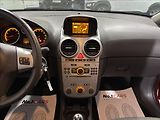 Opel Corsa 1,4   iSPORT TOP STAV I VZHLED - náhled 22