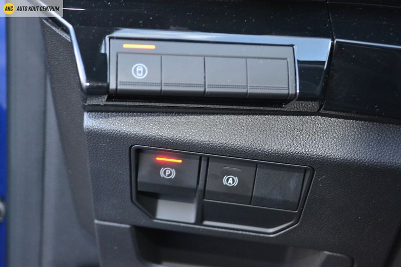 Renault Austral TECHNO MHEV 160 AUTO - fotka 48 z 53