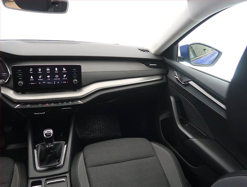 Škoda Octavia (2020) Ambition Plus 2.0 TDI - fotka 8 z 24