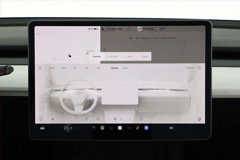 Tesla Model 3 (2021) Long Range 4WD 82kWh, SoH 82% - fotka 16 z 25