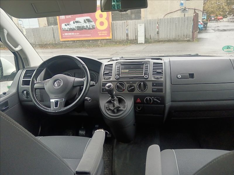 Volkswagen Multivan 2,0 TDi  Startline - fotka 16 z 19