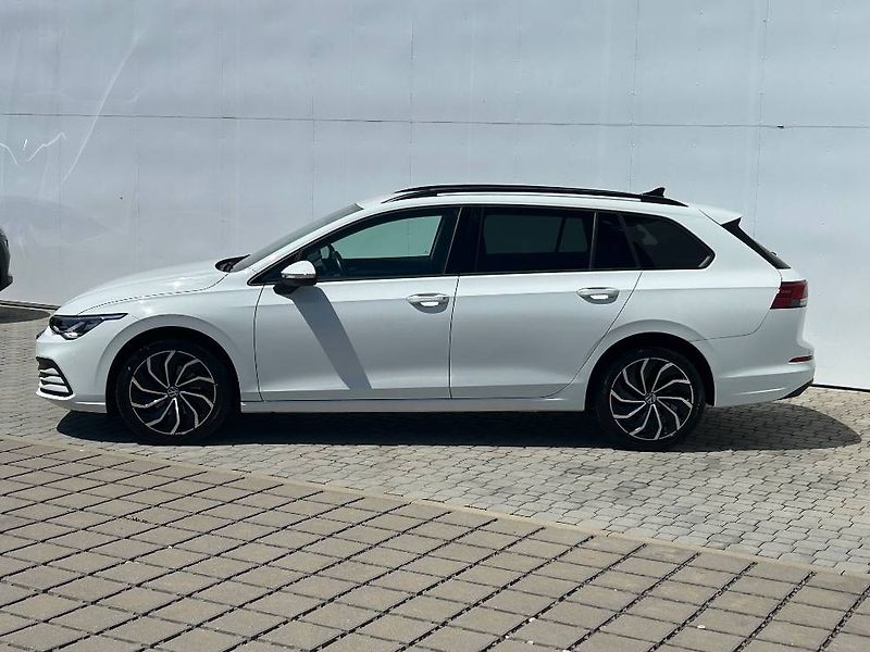 Volkswagen Golf Life 6G 1,5TSi - fotka 3 z 24