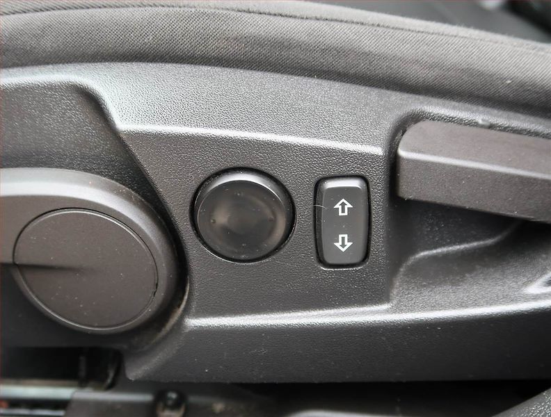 Opel Insignia (2009) 2.0 CDTI, po STK, levný provoz - fotka 20 z 20