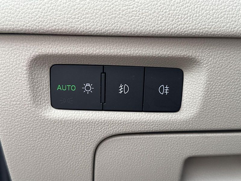 Škoda Octavia (2020) Combi 2.0 TDI DSG Style+ - fotka 12 z 37