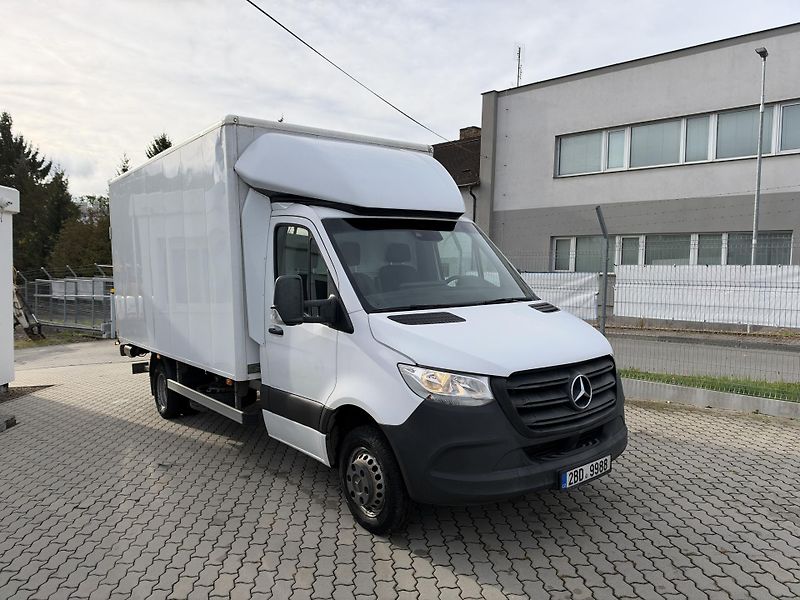 Mercedes-Benz Sprinter (2019) 519CDI / V6 / 3,5T / HČ / 8EP - fotka 2 z 16