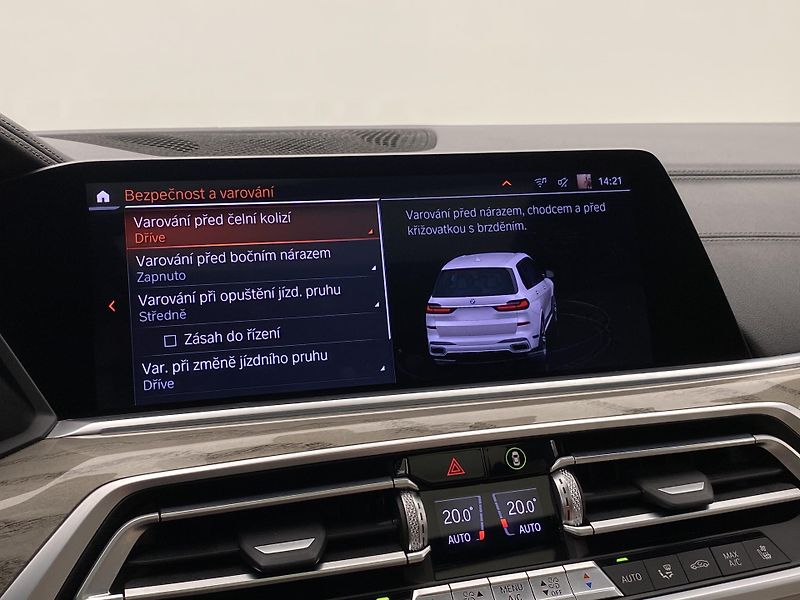 BMW X7 xDRIVE 30d M-PAKET CZ 6míst - fotka 61 z 88