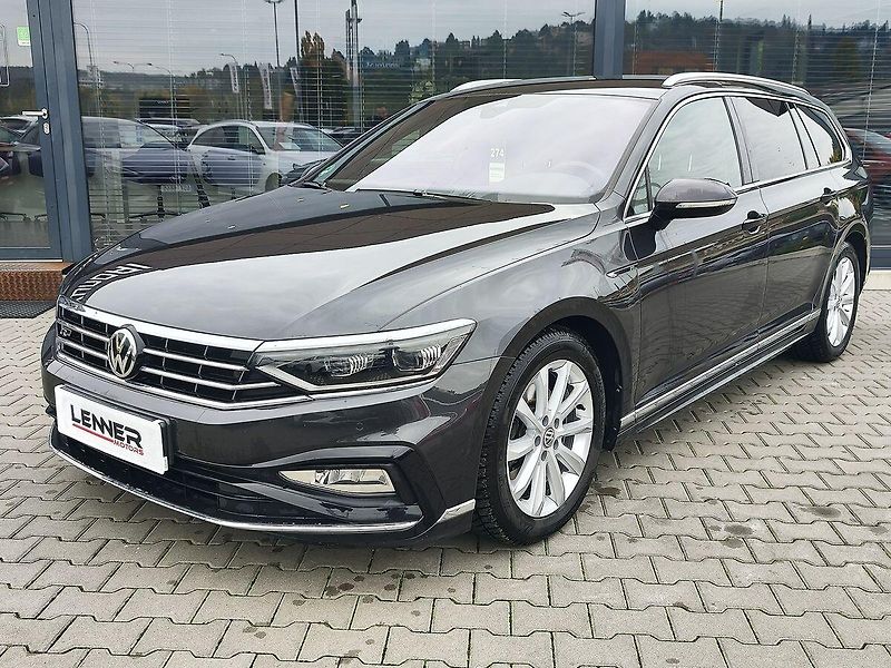 Volkswagen Passat 2.0 TDI/140kW R-Line DSG - fotka 1 z 37