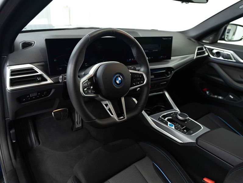 BMW i4 xDrive40 Gran Coupe - fotka 9 z 22