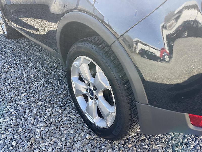 Ford Kuga 2.0TDC-i 4x4 135PS TITANIUM!!! - fotka 34 z 189