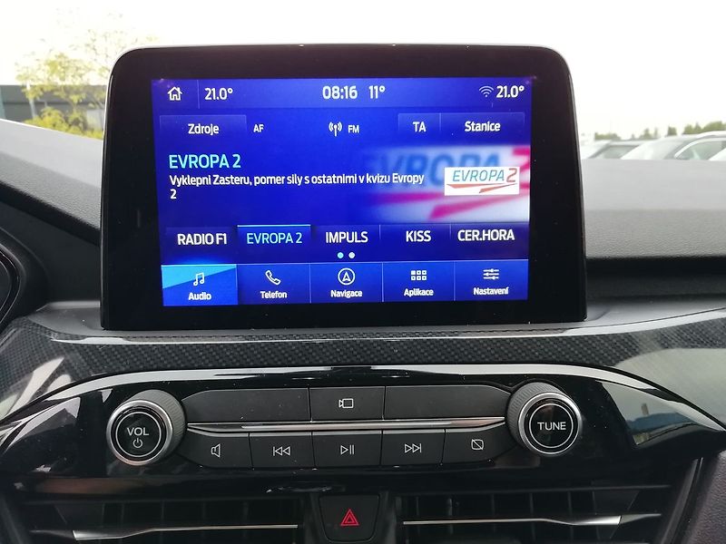Ford Kuga ST-Line X 2.5 Duratec Hybrid P - fotka 11 z 20