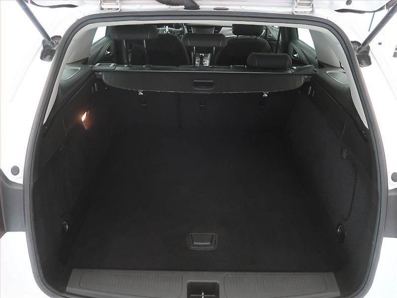 Opel Astra (2016) 1.6 CDTI, Automat, Serv.kniha - fotka 14 z 15