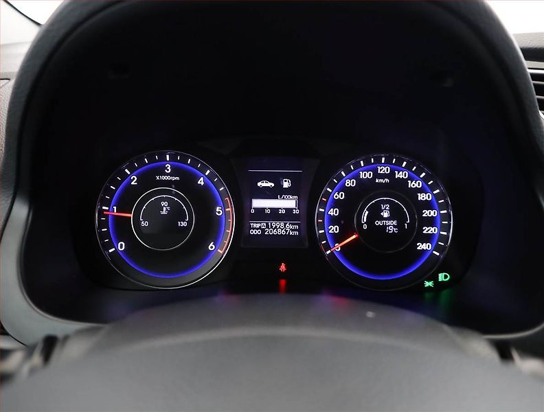 Hyundai i40 (2011) 1.7 CRDi, Serv.kniha, Tempomat - fotka 9 z 15