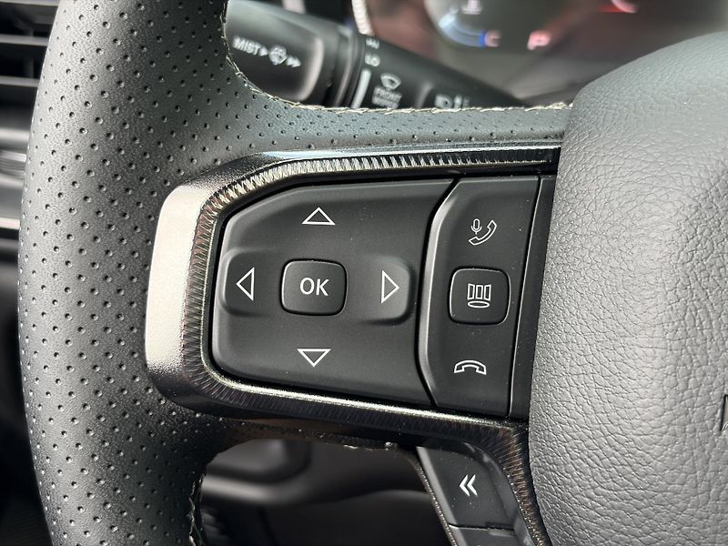 RAM 1500 (2026) Rebel 5.7 V8 Hemi 2026 RamBox  - fotka 21 z 37
