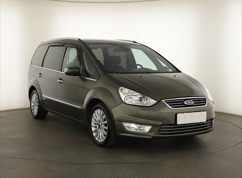 Ford Galaxy (2013) 2.0 TDCi, Automat, 7 míst - fotografie inzerátu
