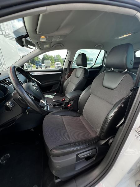 Škoda Octavia 1.4TSI 110kW DSG Kůže DPH - fotka 6 z 23
